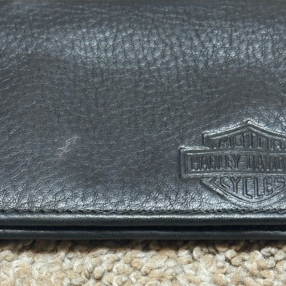 Harley-Davidson Black Leather Wallet Checkbook Holder Sleeve and ID Slot - Picture 5 of 8